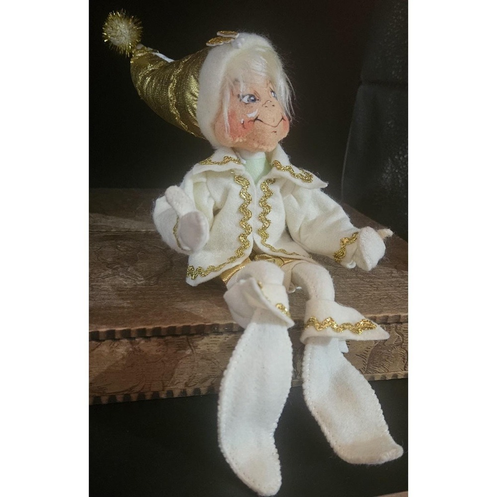 2013 Annalee Elegant Elf On Shelf Knee Hugger